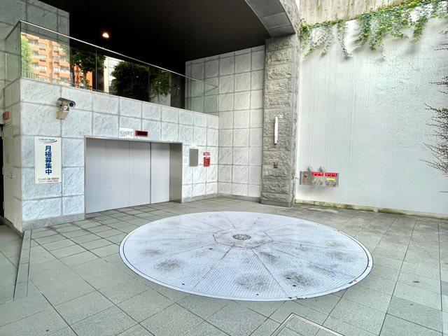 レジディアタワー乃木坂5階 駐車場
