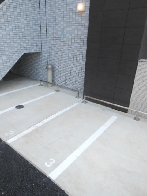 ガーラ・アヴェニュー武蔵小杉9階 駐車場