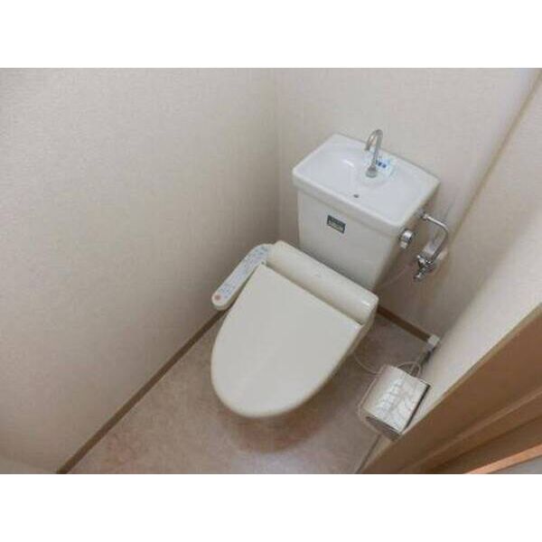 山口マンション0506号室 トイレ