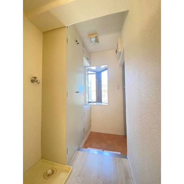 メゾン・ド・パサージュ0201号室 玄関