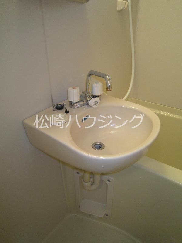 下平ビル 洗面