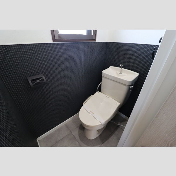 ハートリーフレジデンス201号室 温水洗浄暖房便座