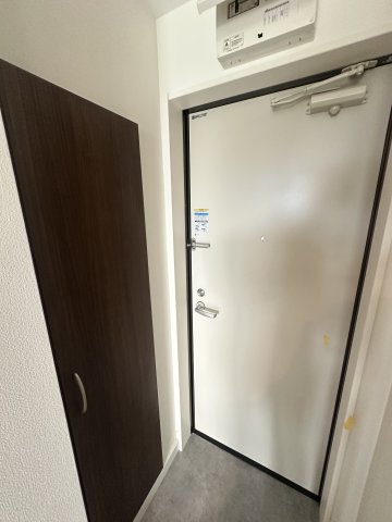 ベイルームグラン扇町WEST302号室 玄関