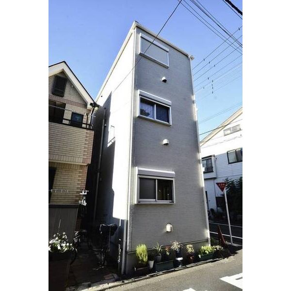 プランタン六町0102号室 外観