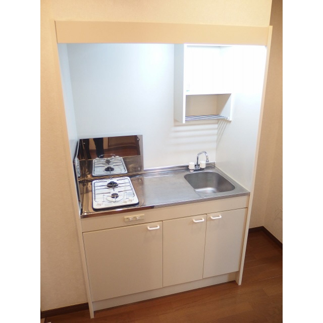 アンプルール フェール 本川越307号室 キッチン