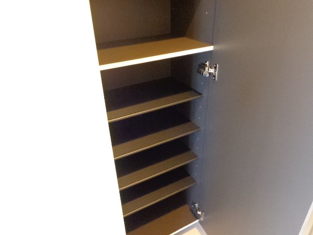 キャッスルパーク101号室 下駄箱