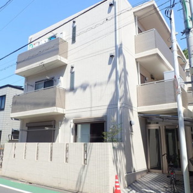 ラ・ピネードの外観画像