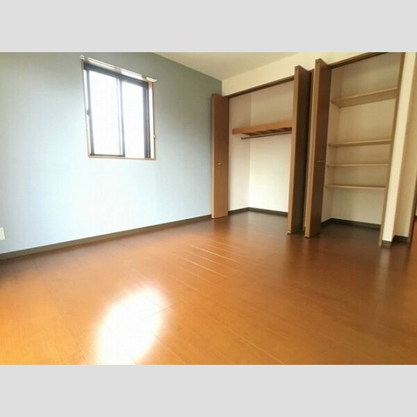 メゾン南台202号室 洋室
