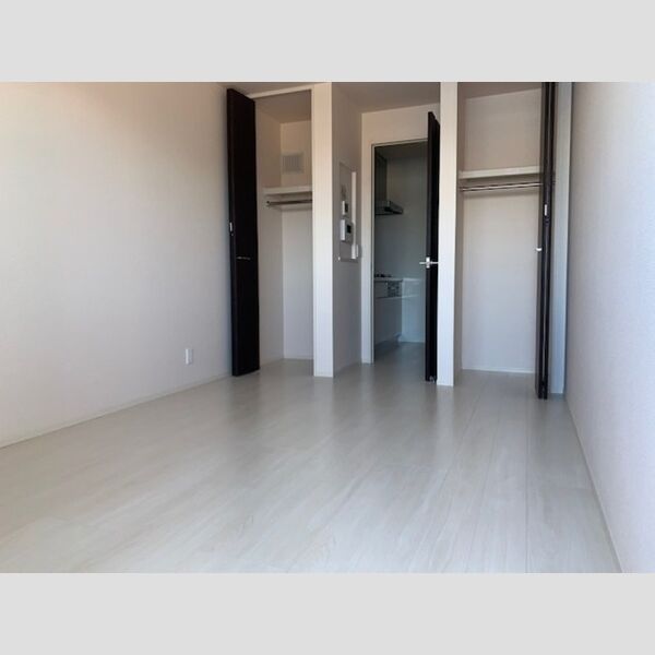 クレシアピア リビング