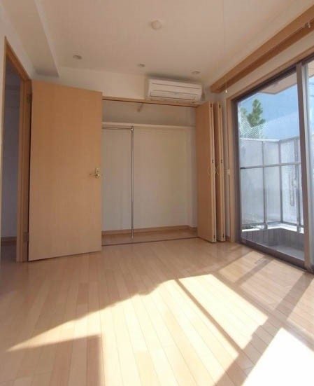 ケンブリッジハウス1階 部屋その他