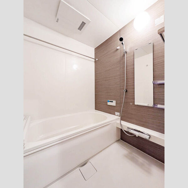 ヴィアレット　Ⅷ102号室 浴室