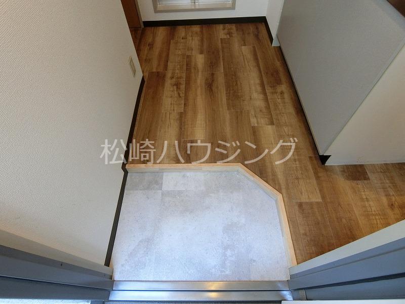 第３寿ビル 玄関