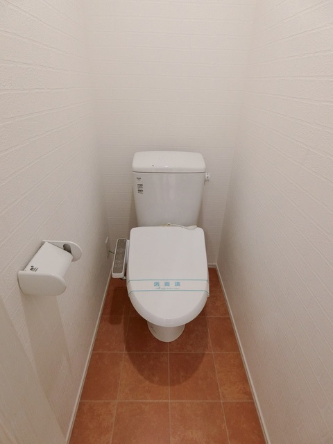 カーサアビリオ国立0207号室 トイレ