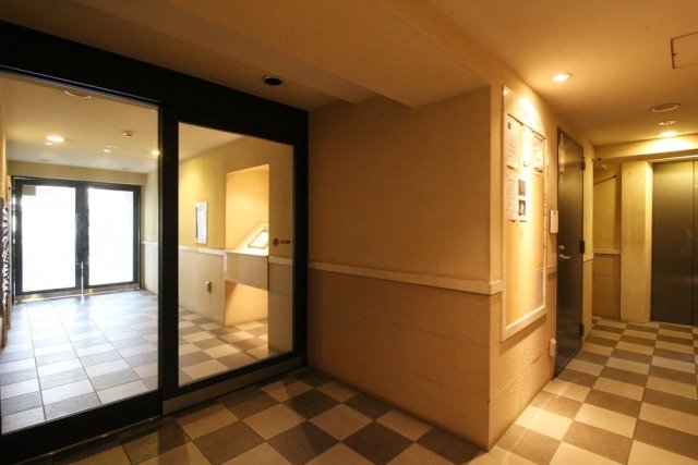 フェニックス高円寺伍番館 エントランス