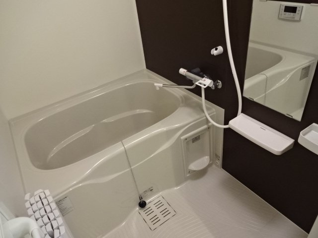 シャイン　ガーデン バス