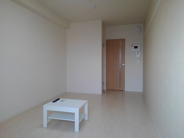 クレイノＦＯＲＥＴⅢ204号室 リビング