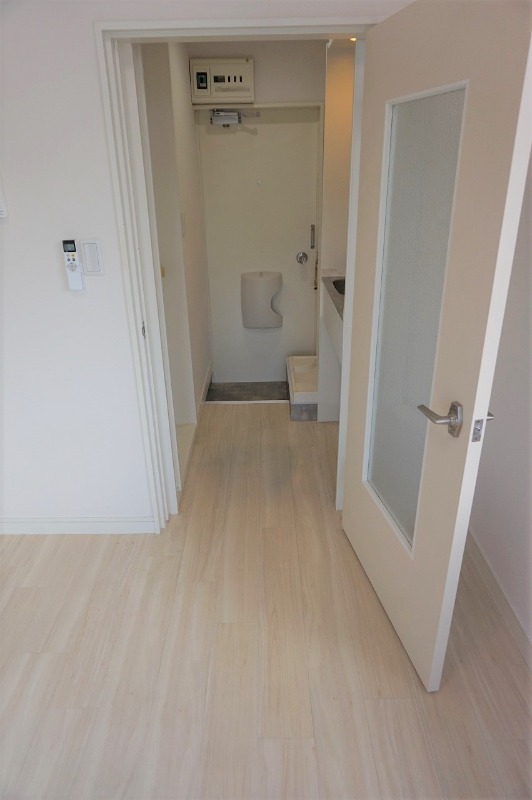 セント・メゾン浦安(E-100) 玄関