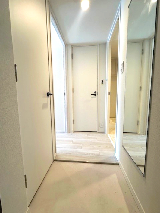 プラウドフラット日本橋馬喰町1301号室 玄関