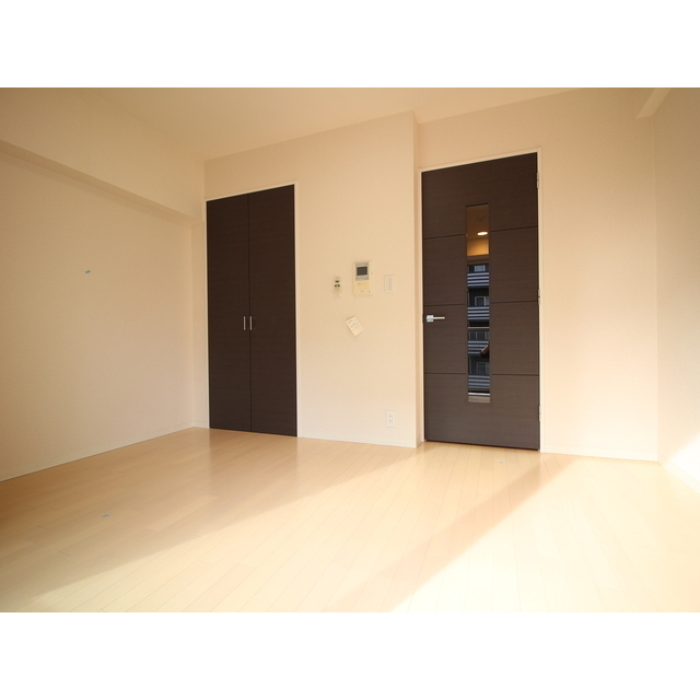 プレール・ドゥーク両国 洋室約6.0帖