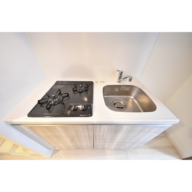 Court Blanche0102号室 内観