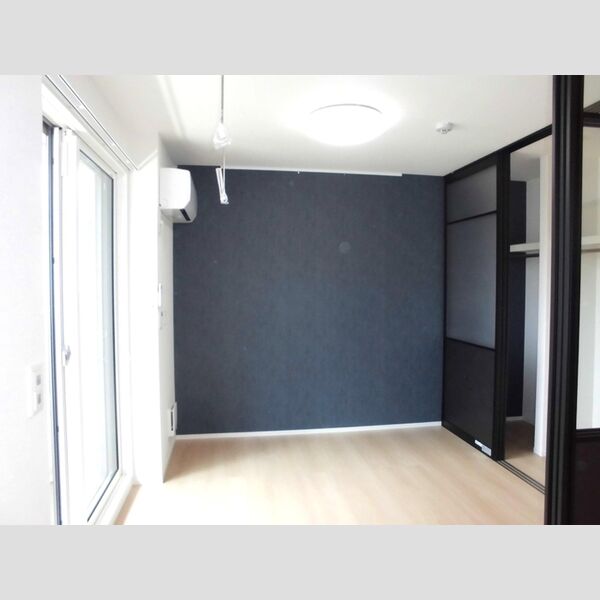 D-Sereno志木柏町202号室 洋室