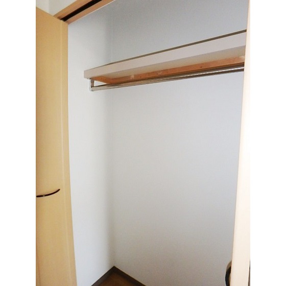 セレ千歳烏山103号室 収納