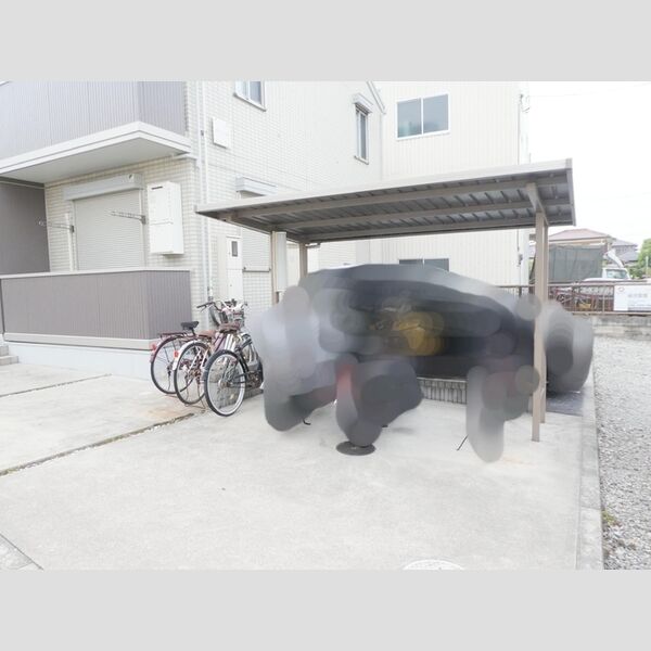 メゾン シャトル 駐輪場