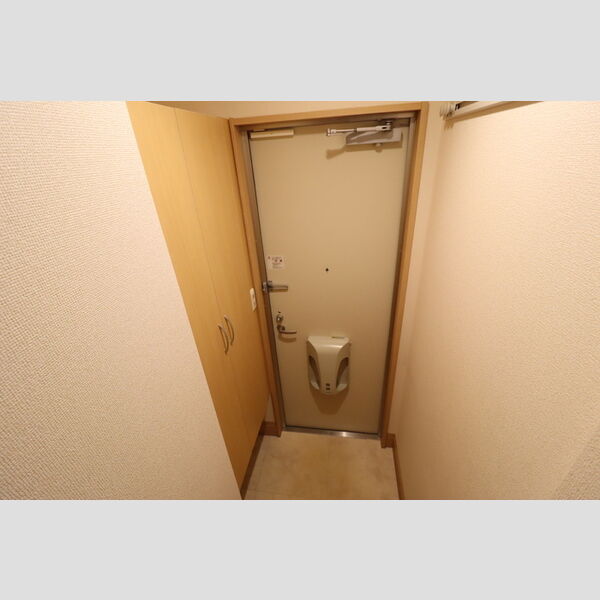 エトワール205号室 玄関