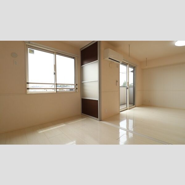 フルラージュ202号室 ★洋室5帖★