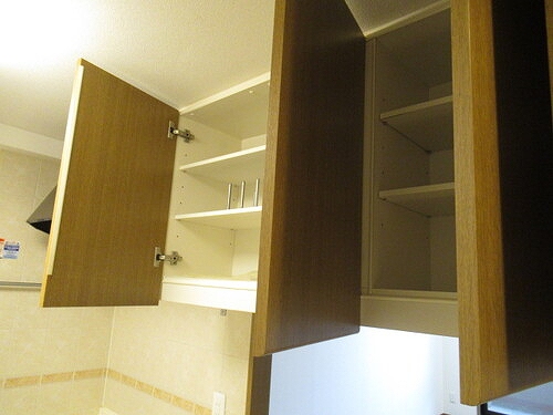 アリーナコースト壱番街 キッチン上部収納