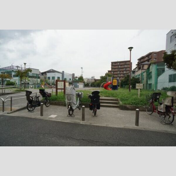 ナッツベリーハウス 【公園】西新小岩公園まで1386m