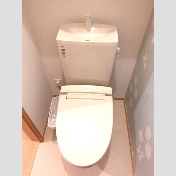 シュテルンハイム102号室 温水便座