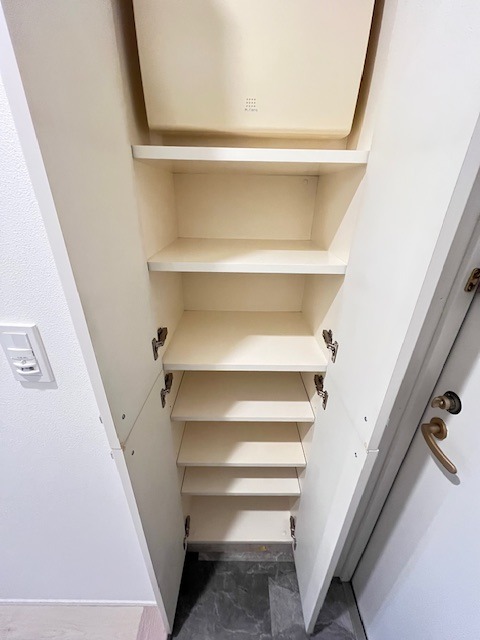 レジディア浅草吾妻橋7階 収納