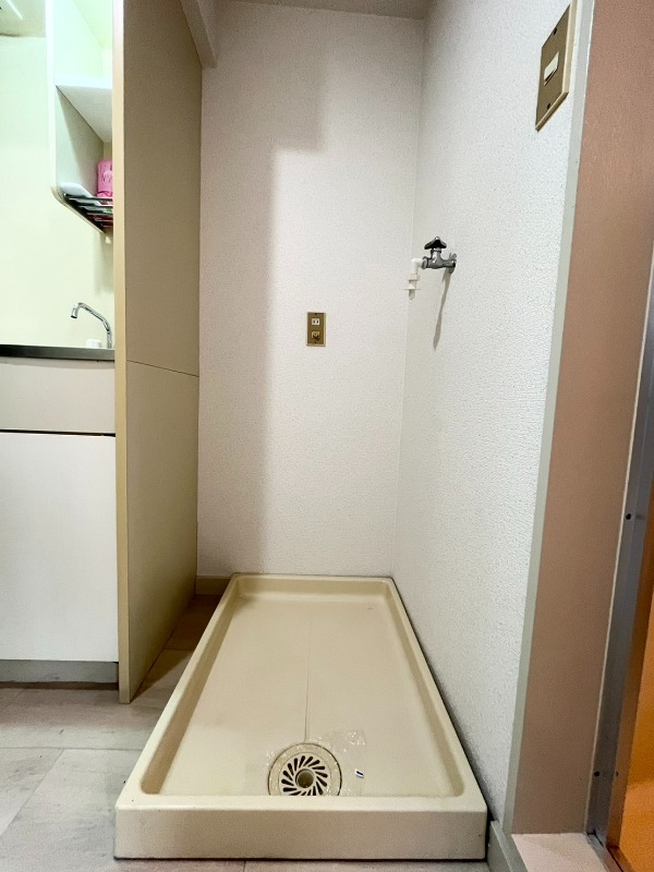 本町ハイツ1階 室内洗濯機置場