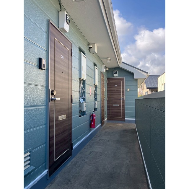 クレール湘南 玄関