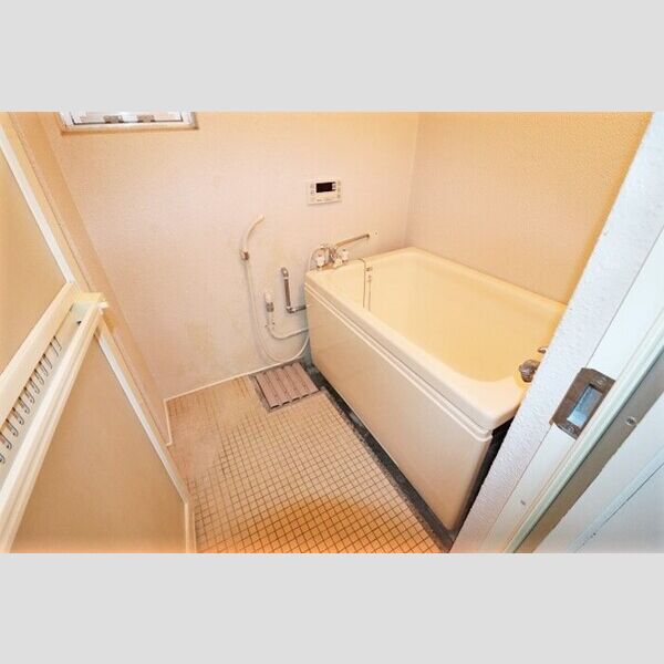 松丸第二コーポラス201号室 バスルーム