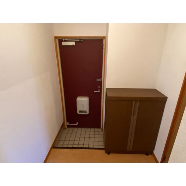 第５岩田ハイツ201号室 玄関