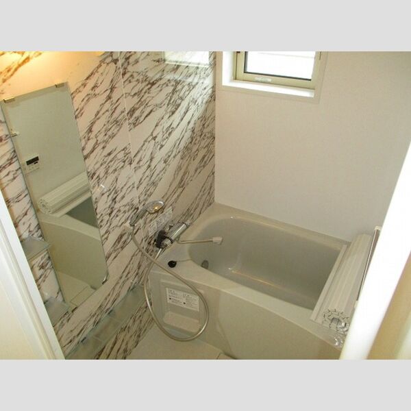 グレイズシア バス