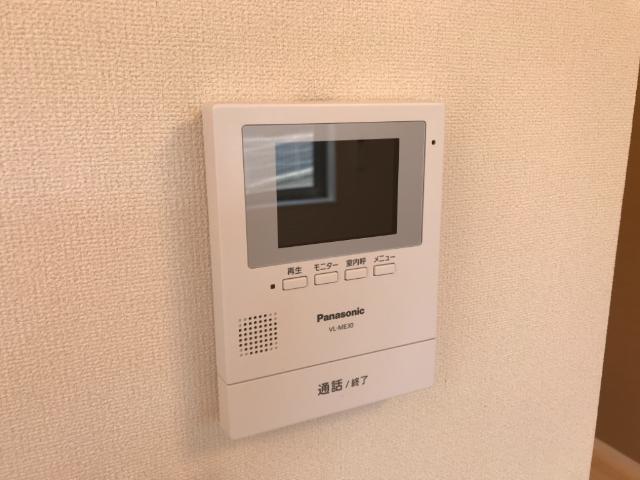 コンフォールK102号室 カメラ付インターホン
