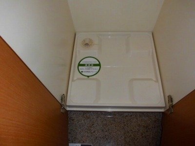 ルーブル西早稲田 室内洗濯機置場