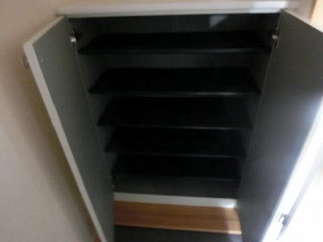 セブンスＫ1階 玄関