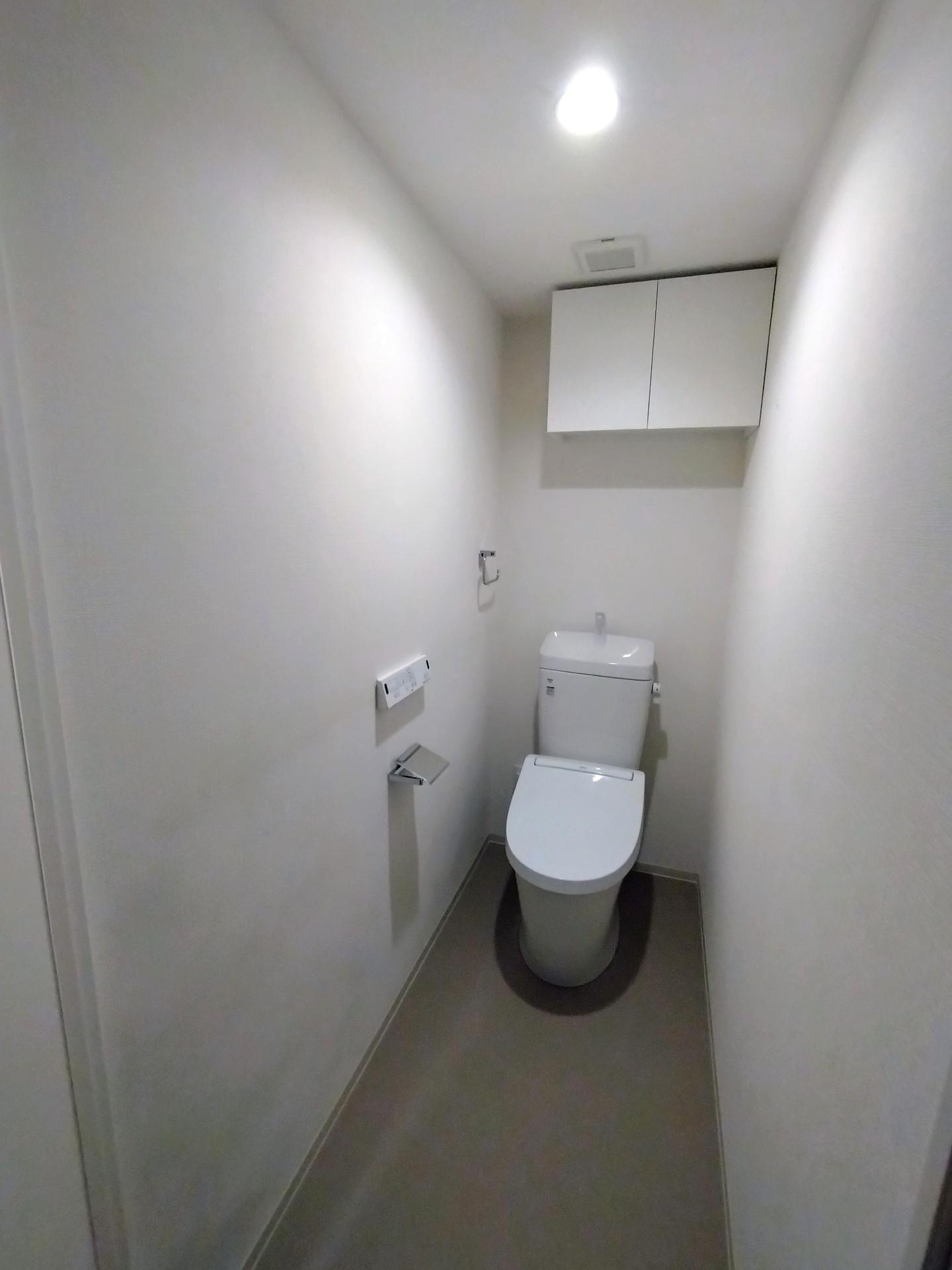 TIMELESS麻布十番403号室 清潔感のあるトイレ