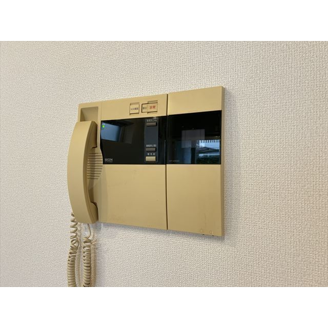 Clef （クレフ）Ａ棟A103号室 モニター付きインターホン♪