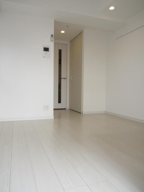 グランド・ガーラ横濱元町10階 居室にはダウンライトが付いてます♪