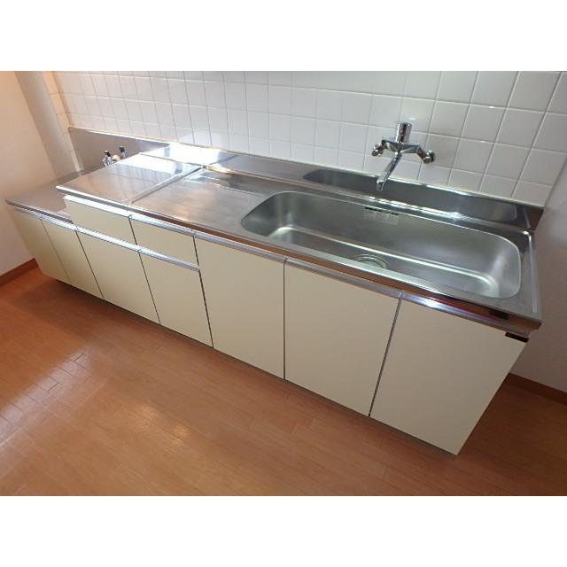 東ハイツＢ 内観