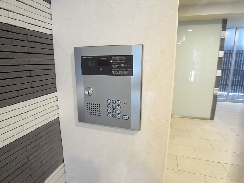 椿 エントランス