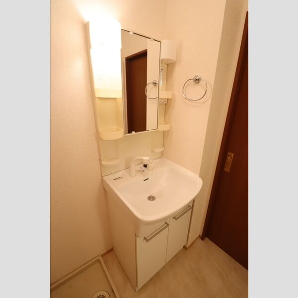 モンテローザ102号室 洗髪洗面化粧台