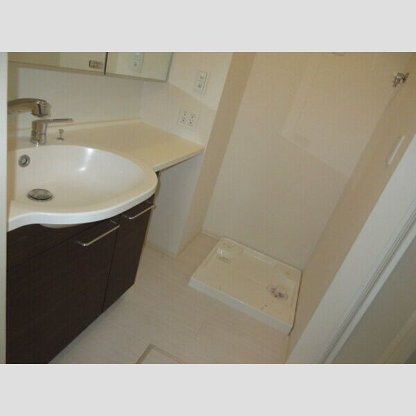 ウィル湘南台 洗面