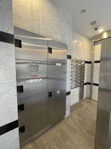 スカイコートパレス西巣鴨Ⅱ702号室 宅配ボックス