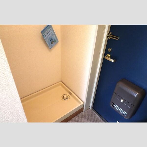 ジュネス西生田302号室 玄関